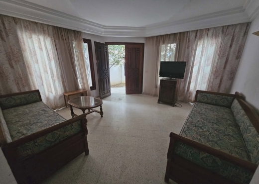 GHAZELA – UNE VILLA S+4  À VENDRE