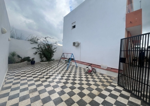 maison À Vendre à NABEUL - Maison S+4 à vendre à Hammamet - Immobiliere.tn - Photo 9