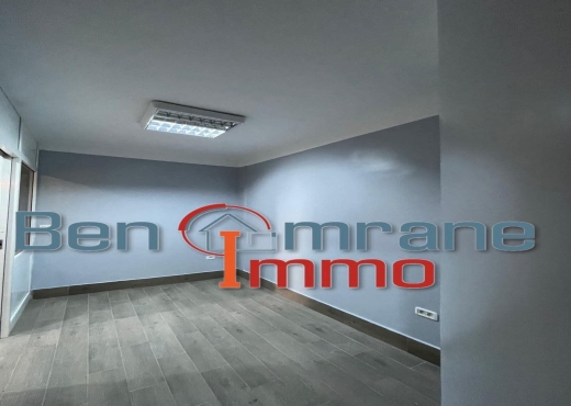 A louer Bureau S+3 à Ennkhilet