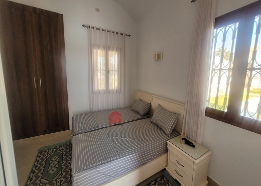 GRANDE MAISON SUR MEZRAYA DJERBA