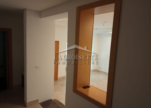 s2 à La Soukra MDL0469