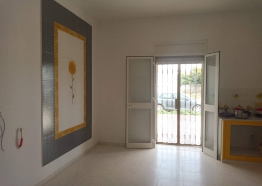 للبيع منزل كبير 3000 م.م في  سيدي ثابت