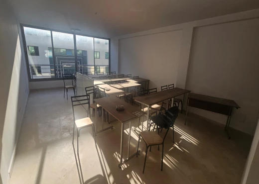 bureau À Louer à TUNIS - immeuble à louer à montplaisir - Immobiliere.tn - Photo 2