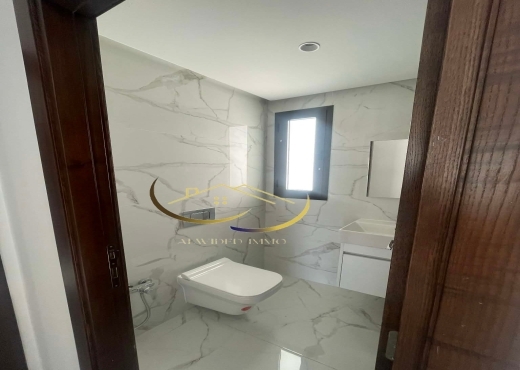A VENDRE UN APPARTEMENT S+3 A NOUVELLE SOUKRA