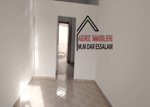 maison avec un garage à vendre