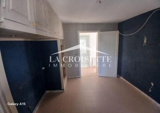 s2 à La Soukra MVL1714