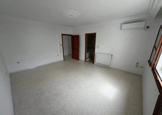 Étage de villa À Louer à ARIANA - ÉTAGE DE VILLA S+4 ENNASR 1 - Immobiliere.tn - Photo 11