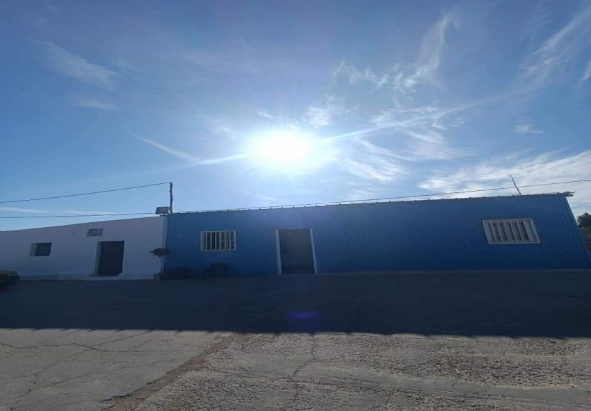 A vendre Hangar Route Menzel Chaker km 12
