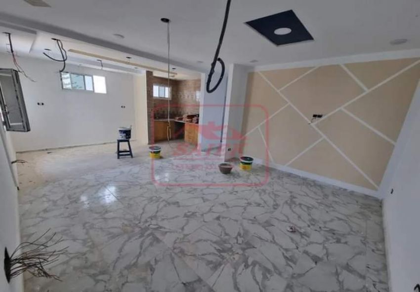Appartement à vendre à ain mariem