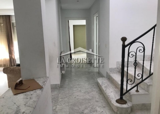 Duplex s+3 à La Marsa MTRL0057