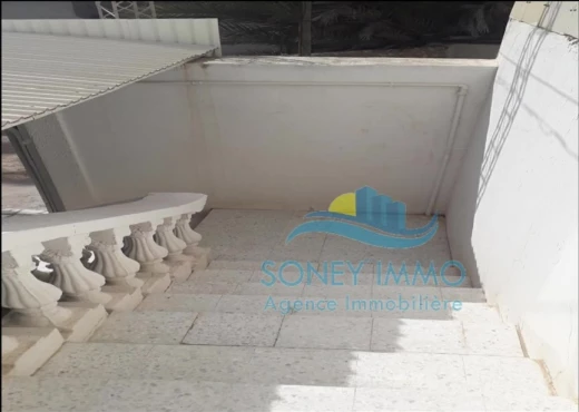 Étage de villa À Louer à SFAX - Etage de villa a louer Route ElAiN - Immobiliere.tn - Photo 2