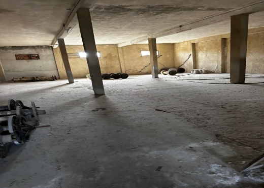 📦 Dépôt Commercial à Louer