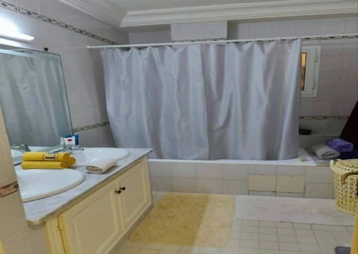 Appartement À Vendre à TUNIS - À VENDRE S+4  MENZAH 7 Bis - Immobiliere.tn - Photo 8