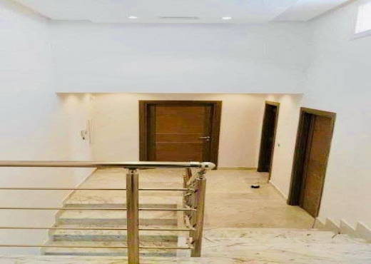 A Vendre Triplex S+4  à Chotrana