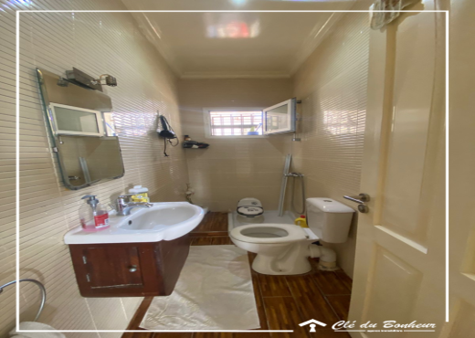 un beau duplex à la soukra