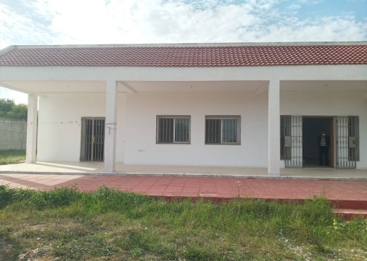 للبيع منزل كبير 3000 م.م في  سيدي ثابت