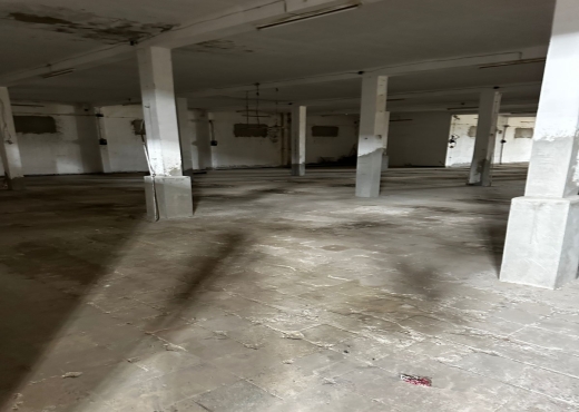 📦 Dépôt Commercial à Louer