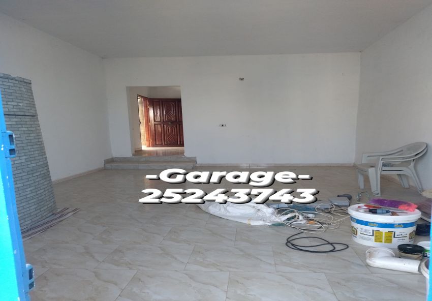 Une Maison a vendre s+ 3 avec garage au centre ville haouaria