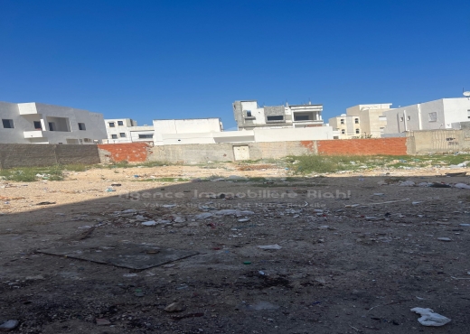 Vendre terrain à Khzema Ouest