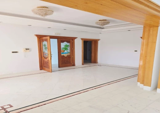 maison À Vendre à SOUSSE - Villa de luxe à chat mariem - Immobiliere.tn - Photo 9
