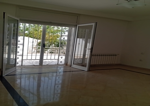 A VENDRE