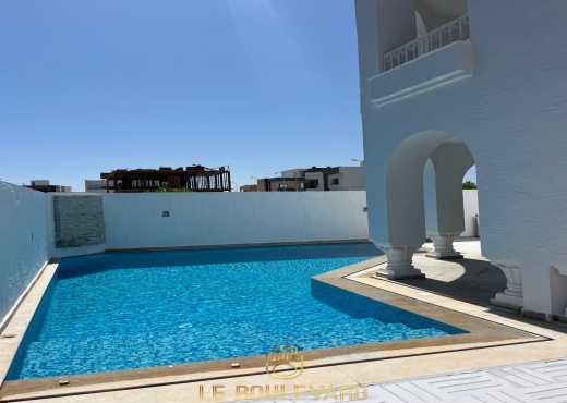 Villa S+4 Avec Piscine à benikhiar