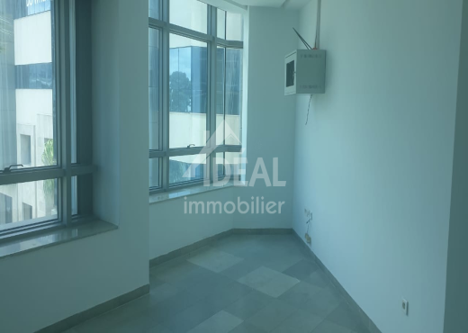 AL Bureau 135m² au Lac1
