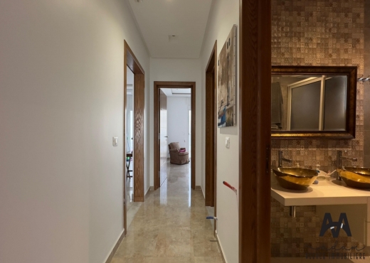 À Vendre Villa Luxueuse