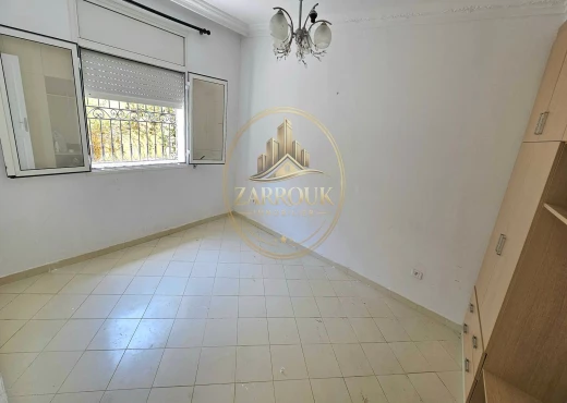 villa À Vendre à BIZERTE - villa à deux  niveaux  et sous-sol - Immobiliere.tn - Photo 2