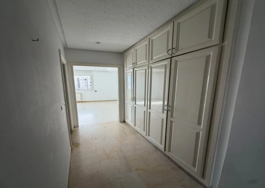 Appartement À Louer à ARIANA - À LOUER S+4 À RIADH ANDALOUS ENNAHLI - Immobiliere.tn - Photo 3