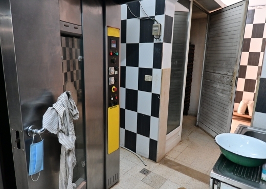 Boulangerie moderne entièrement équipée à louer