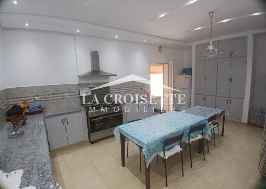 Rez-de-chausée de villa S+4 Marsa