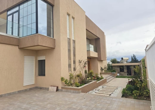 maison À Vendre à SOUSSE - Villa avec piscine à RMILA - Immobiliere.tn - Photo 11
