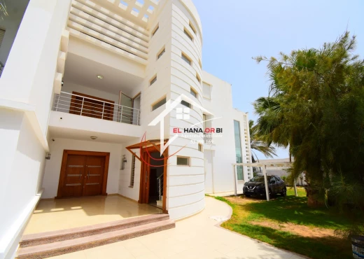 villa À Louer à MAHDIA - château front de mer Rdc - Immobiliere.tn