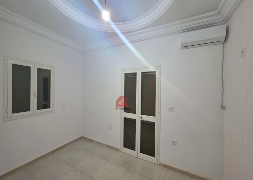 VILLA SANS MEUBLES À HOUMT SOUK