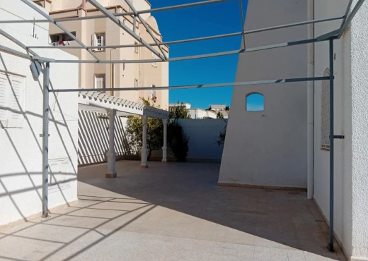 villa À Vendre à SOUSSE - A vendre villa - Immobiliere.tn - Photo 9