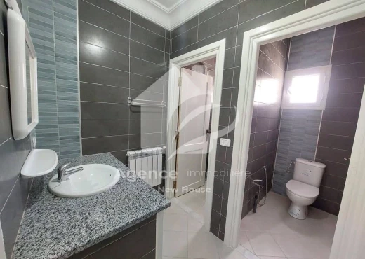 Appartement À Louer à BIZERTE - A louer appart S+2 Cité Boukhris Bizerte - Immobiliere.tn - Photo 5