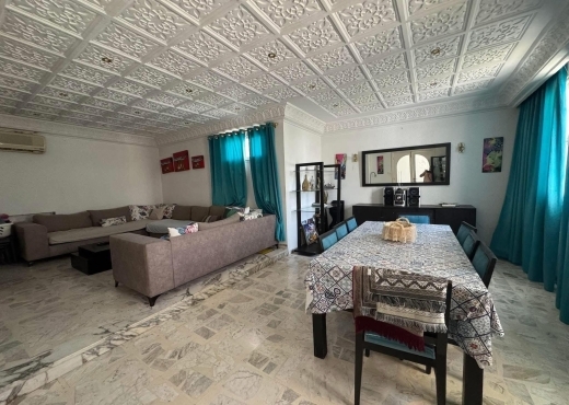 📍 GHAZELLA – VILLA À VENDRE SUR DEUX NIVEAUX SÉPA