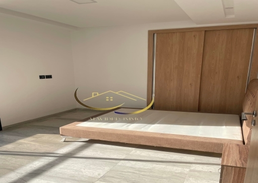 A vendre un appartement S+1 à Laouina