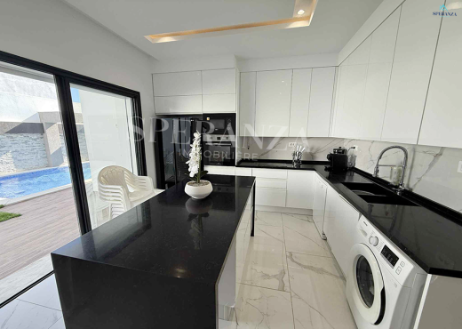 Location Villa Grace S+4