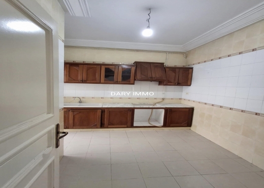 À Vendre un appartement S+2 à la s