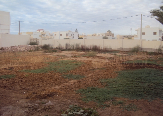 Terrain de 1737 m² Route EL AINKM2