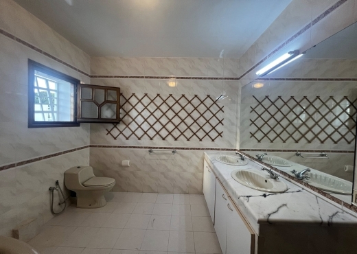 A Louer Grande Villa Gammarth Superieur