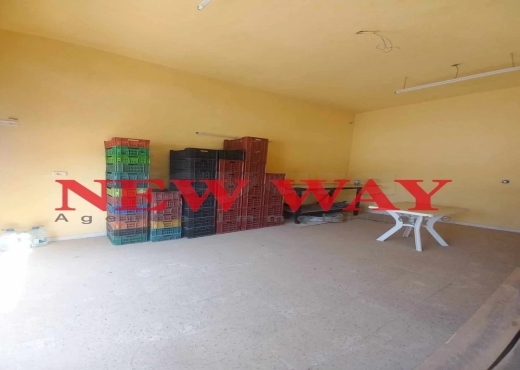 Local Commercial à Cité Azzouhour,