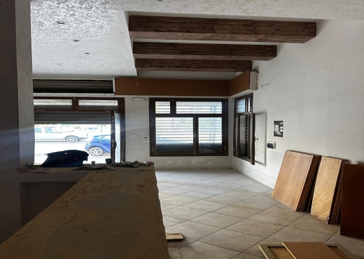 🏢 À LOUER | LOCAL COMMERCIAL – ال