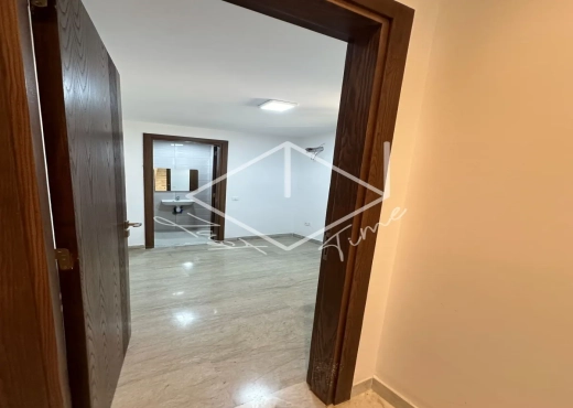 Villa S+4 à vendre à la Soukra