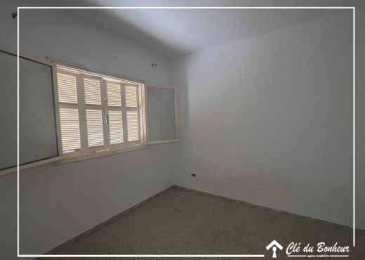 à vendre  à  cité sahafa - ghazell