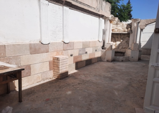 Villa se compose de trois maisons