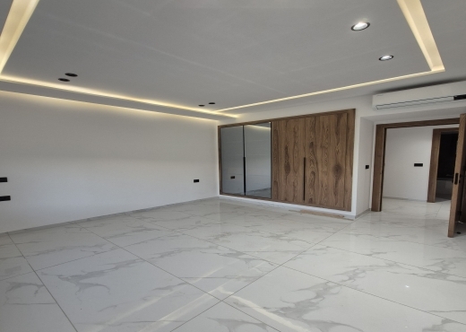 𝐀̀ 𝐕𝐞𝐧𝐝𝐫𝐞 – 𝐝𝐞𝐬  𝐕𝐢𝐥𝐥𝐚𝐬