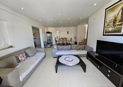 Étage de villa à louer